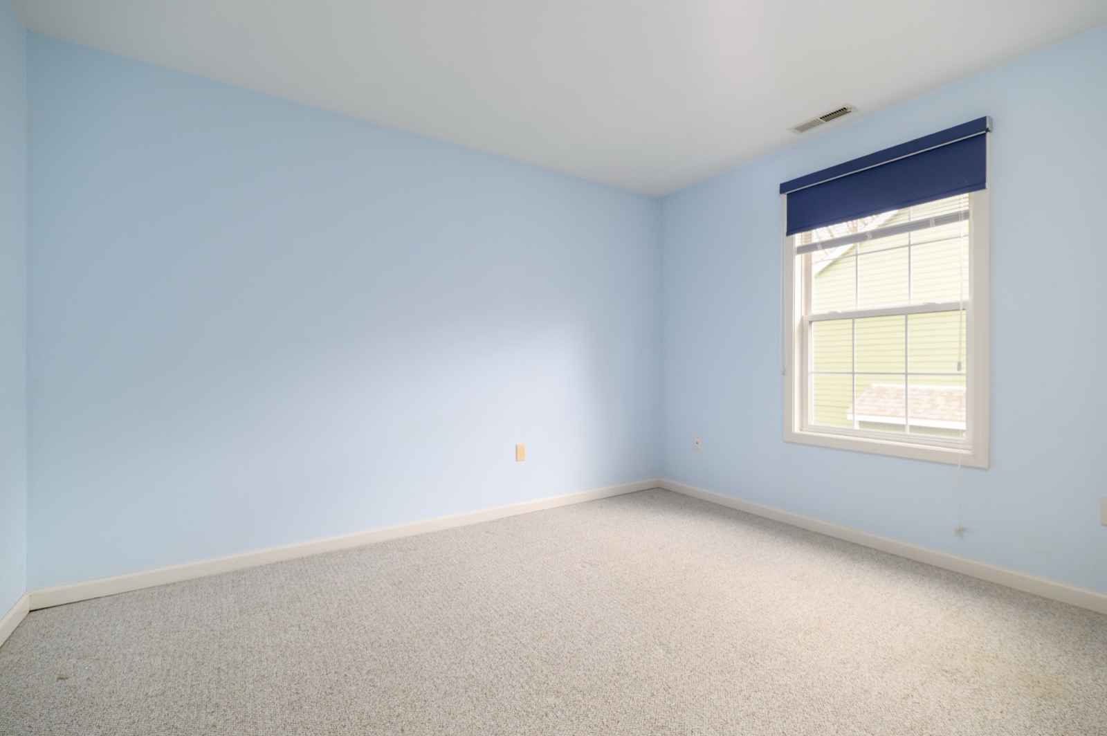 Empty Norwalk CT bedroom before virtual staging as home office